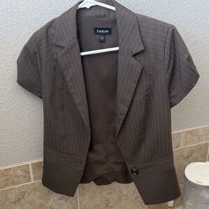 bebe Brown Pinstripe Short Sleeve Blazer Jacket